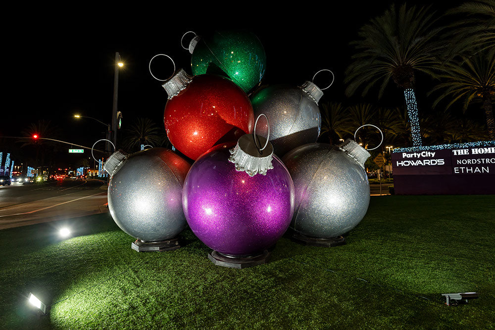 Dekra-Lite Tri-Color RGB on LED Wall Washer Giant Fiberglass Ornament Stacks 10-ball Night Display Close Up